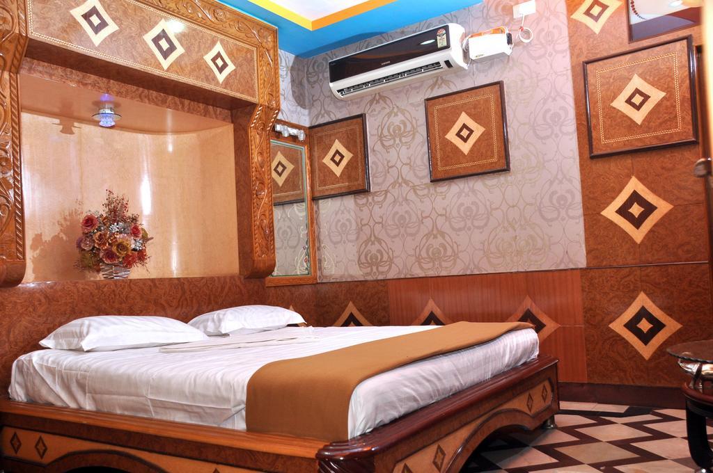 Hotel Shri Swarna'S Palace - A Business Class Hotel Tiruchirappalli Экстерьер фото