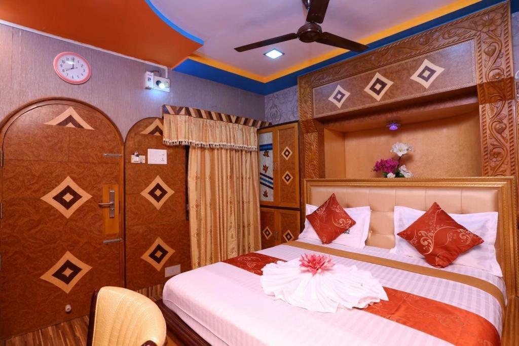 Hotel Shri Swarna'S Palace - A Business Class Hotel Tiruchirappalli Экстерьер фото